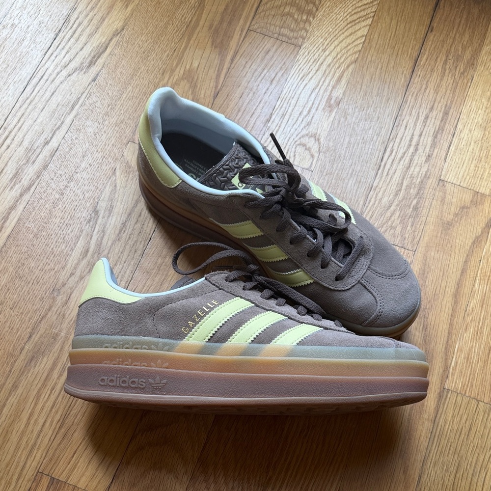 adidas gazelle Brown Suede Sneakers with Light Yellow Stripes - Picture 2 of 6